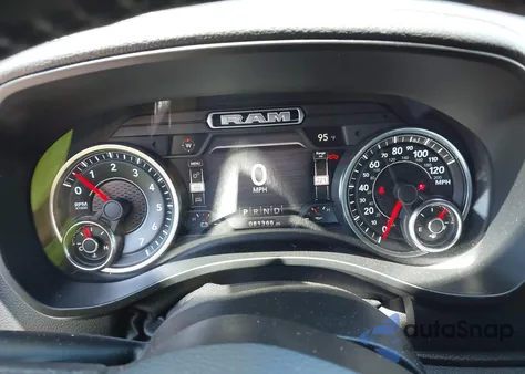 2020 Ram 1500 Laramie из США, поврежденный, VIN 1C6SRFJT8LN370704